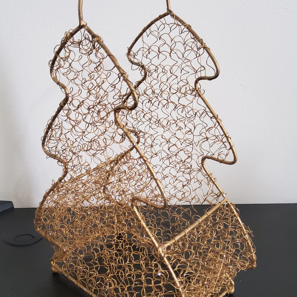 Handcrafted golden finish basket Christmas tree